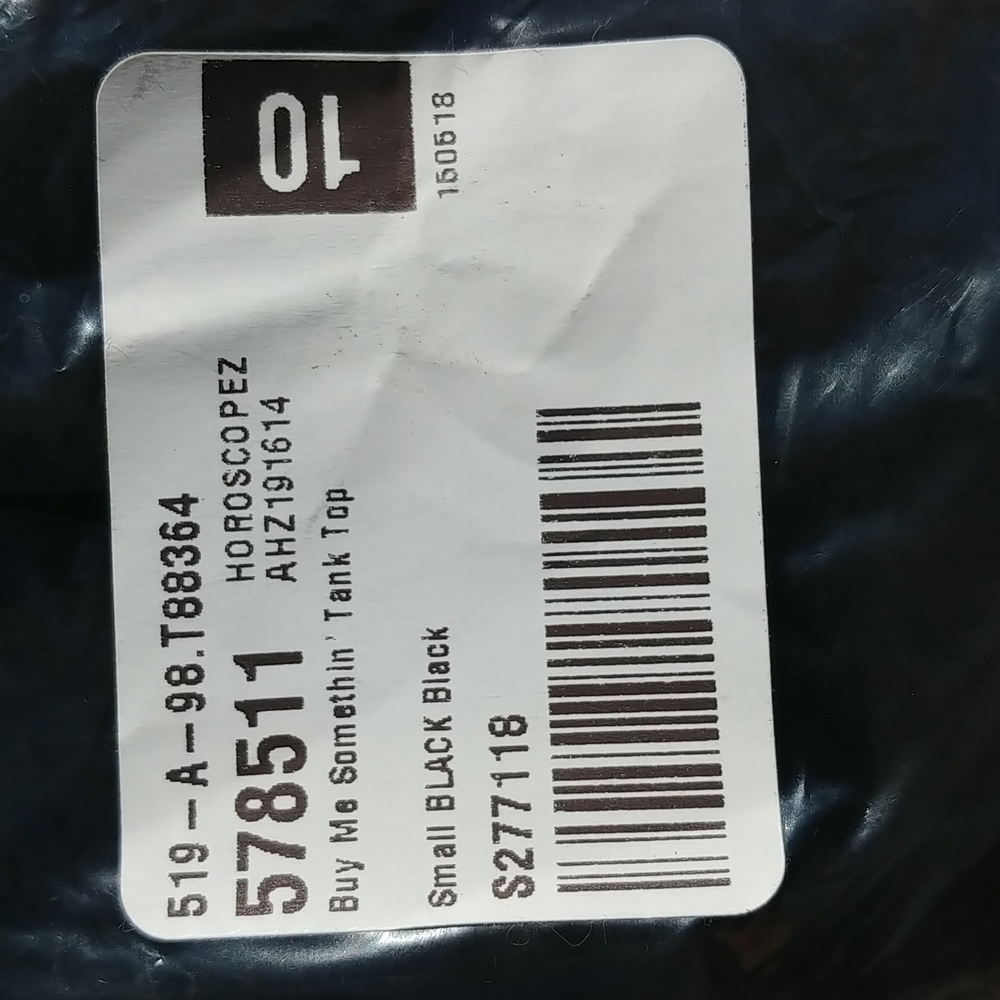 Tank top. Expensive. - Picture 4 of 4